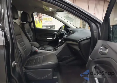 2016 Ford Escape Se z USA, uszkodzony, nr VIN 1FMCU9GX5GUC32391